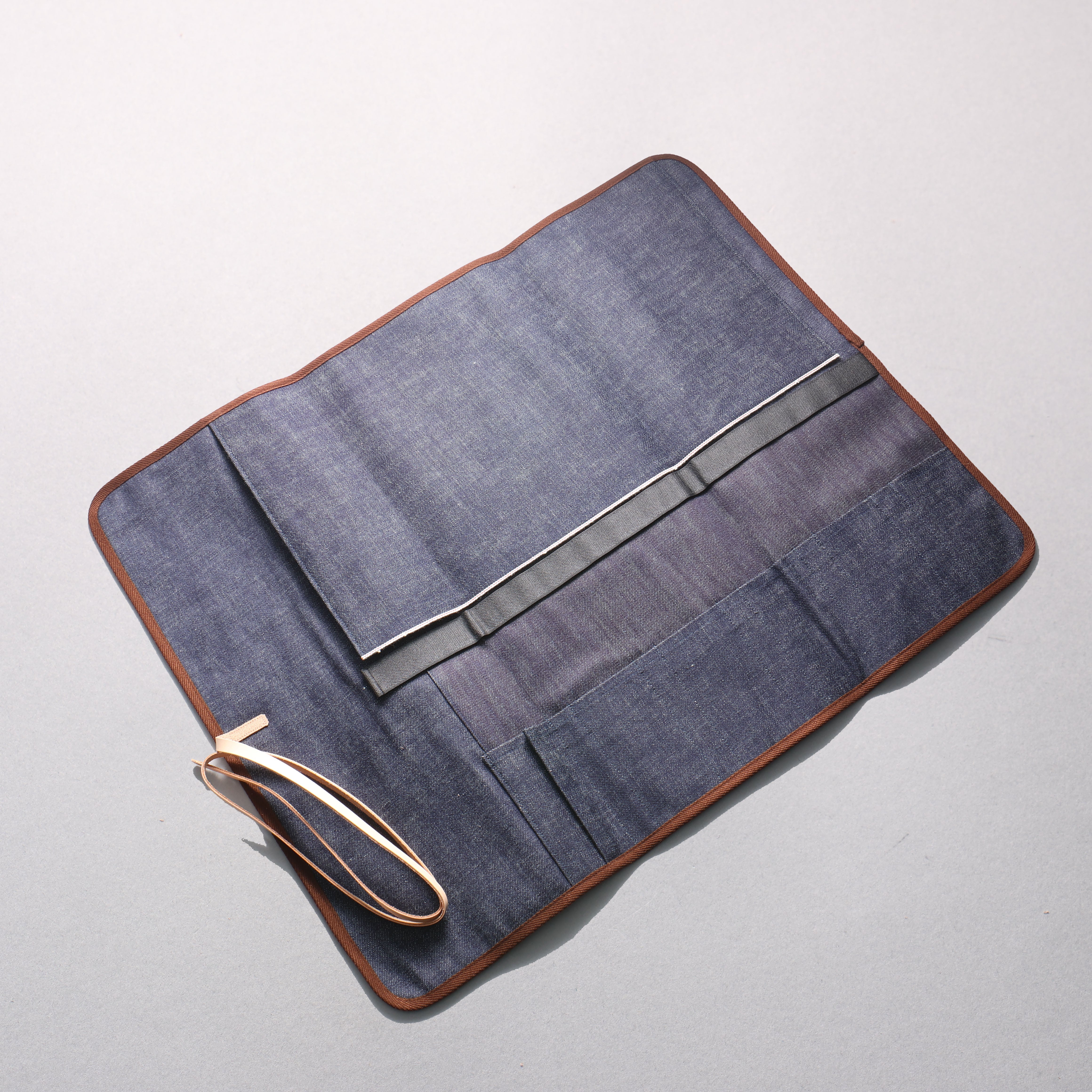 West Japan Tools 刀袋（可收納六把刀） 牛仔布 640mm x 510mm - 清助刃物