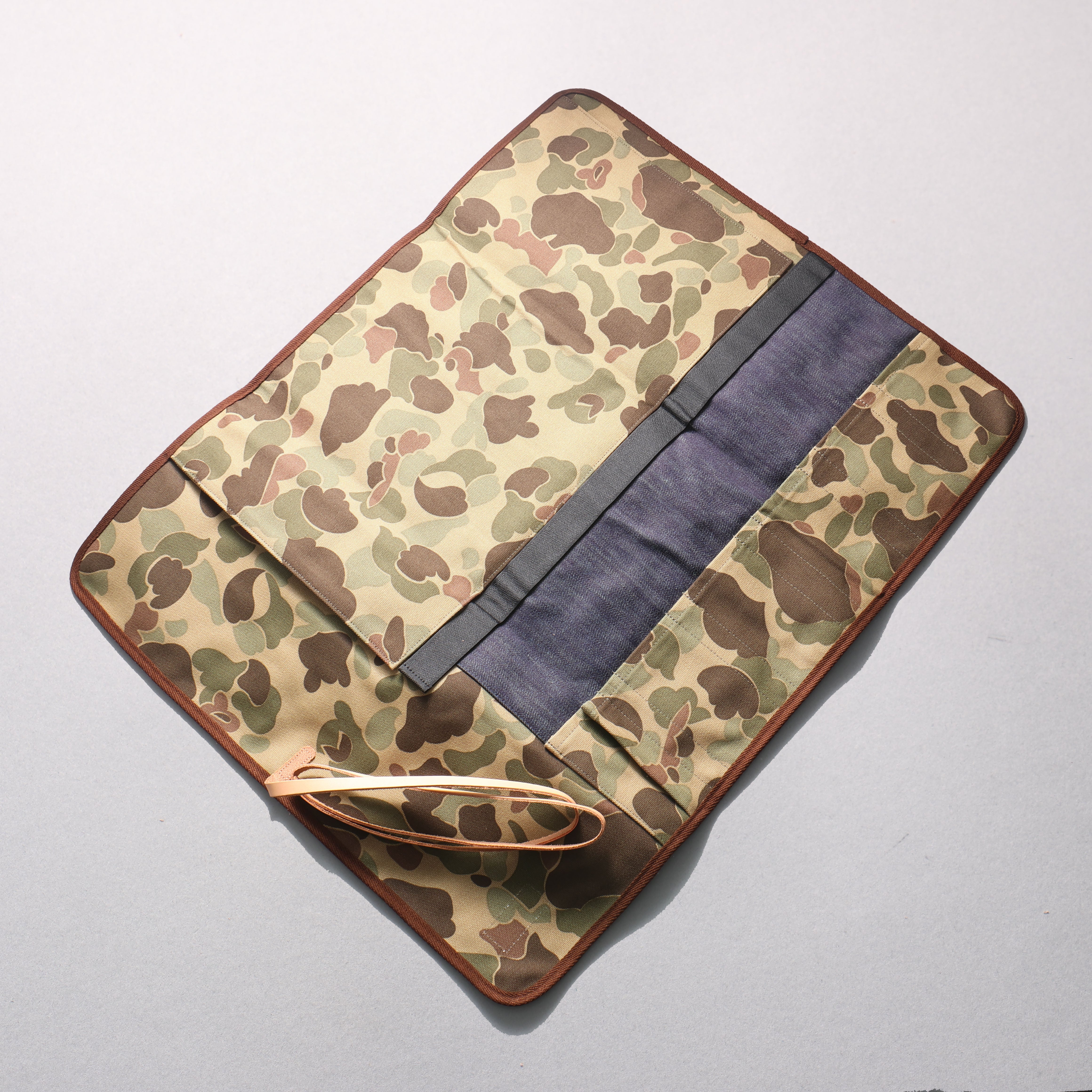 West Japan Tools 刀袋（可收納六把刀） 布 迷彩 640mm x 510mm - 清助刃物