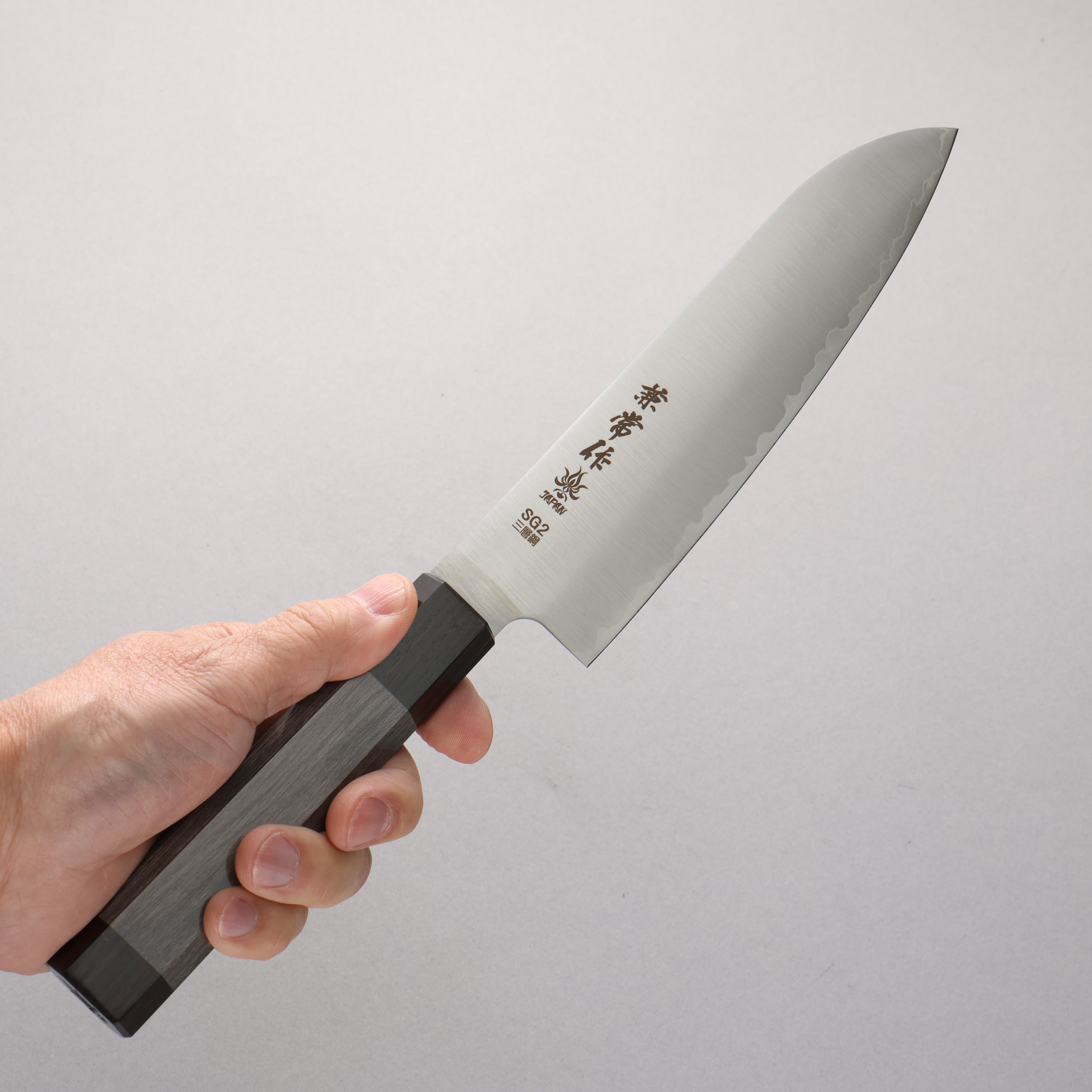 兼常 SG2 三德刀 180mm 灰色合成木 握把 - 清助刃物