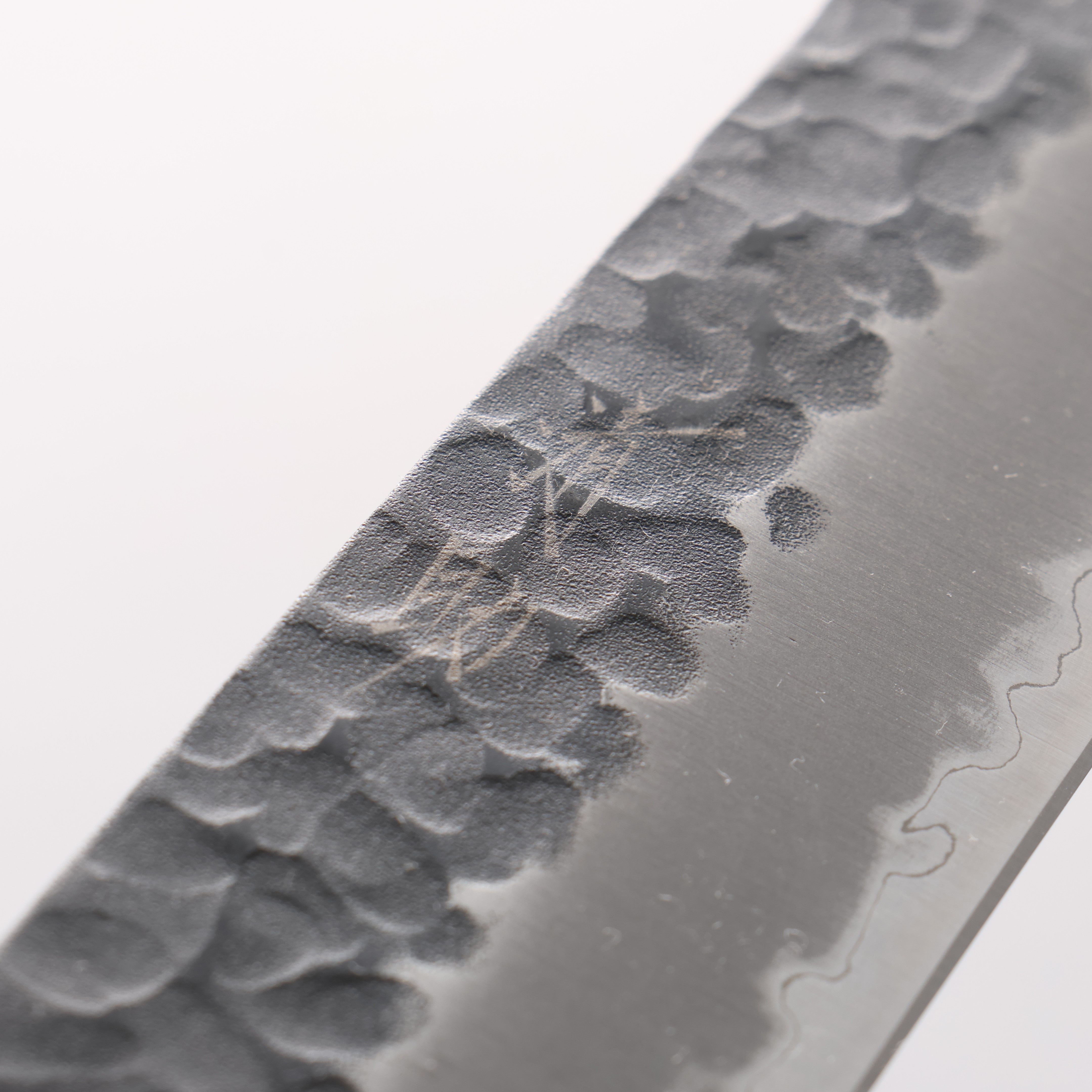 清助 黑白 超級青鋼 鎚目 黑打 筋引 240mm 紫檀木 握把 - 清助刃物