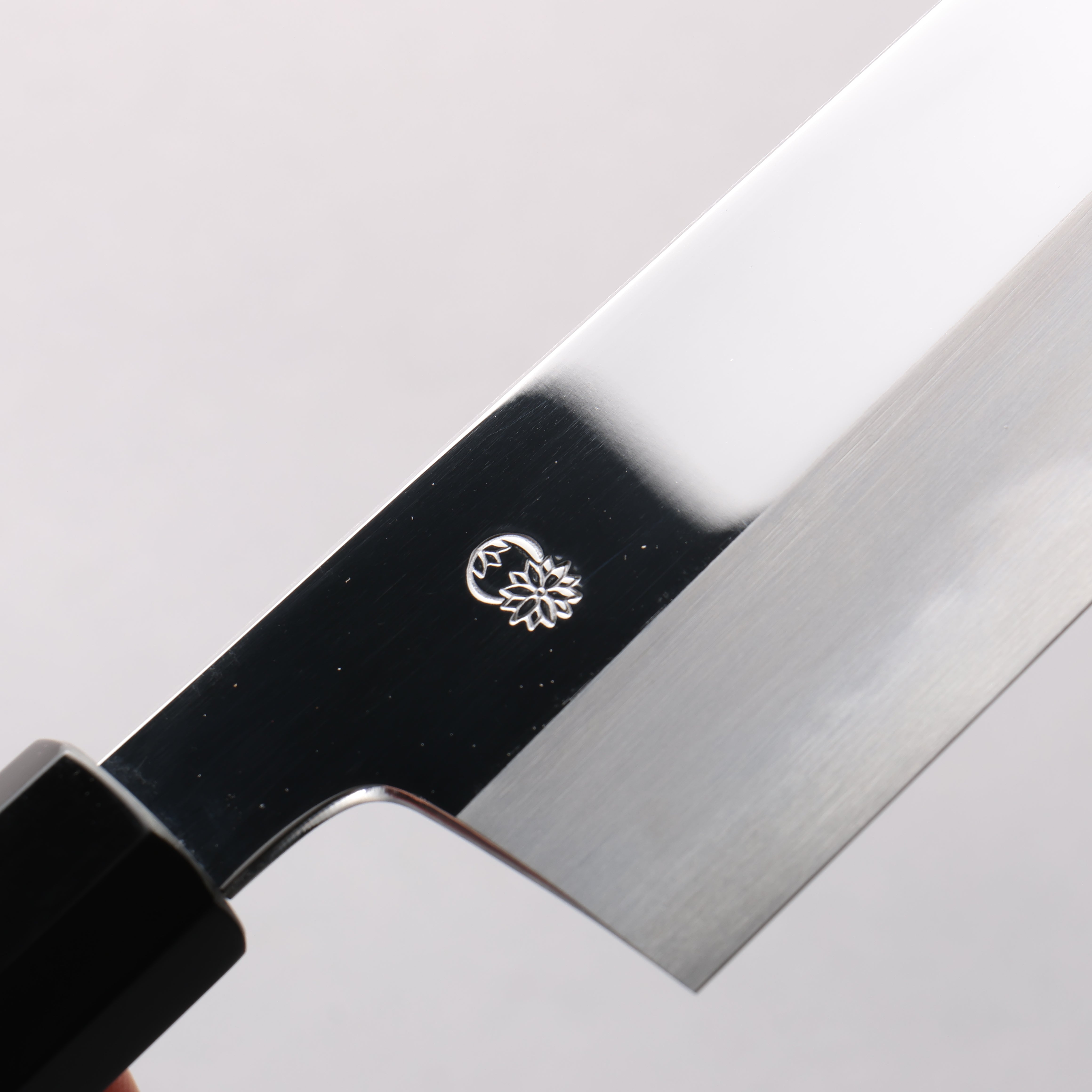 重陽 白鋼 鏡面處理 牛刀 270mm 黑檀 (口輪：黑水牛角) 握把 - 清助刃物