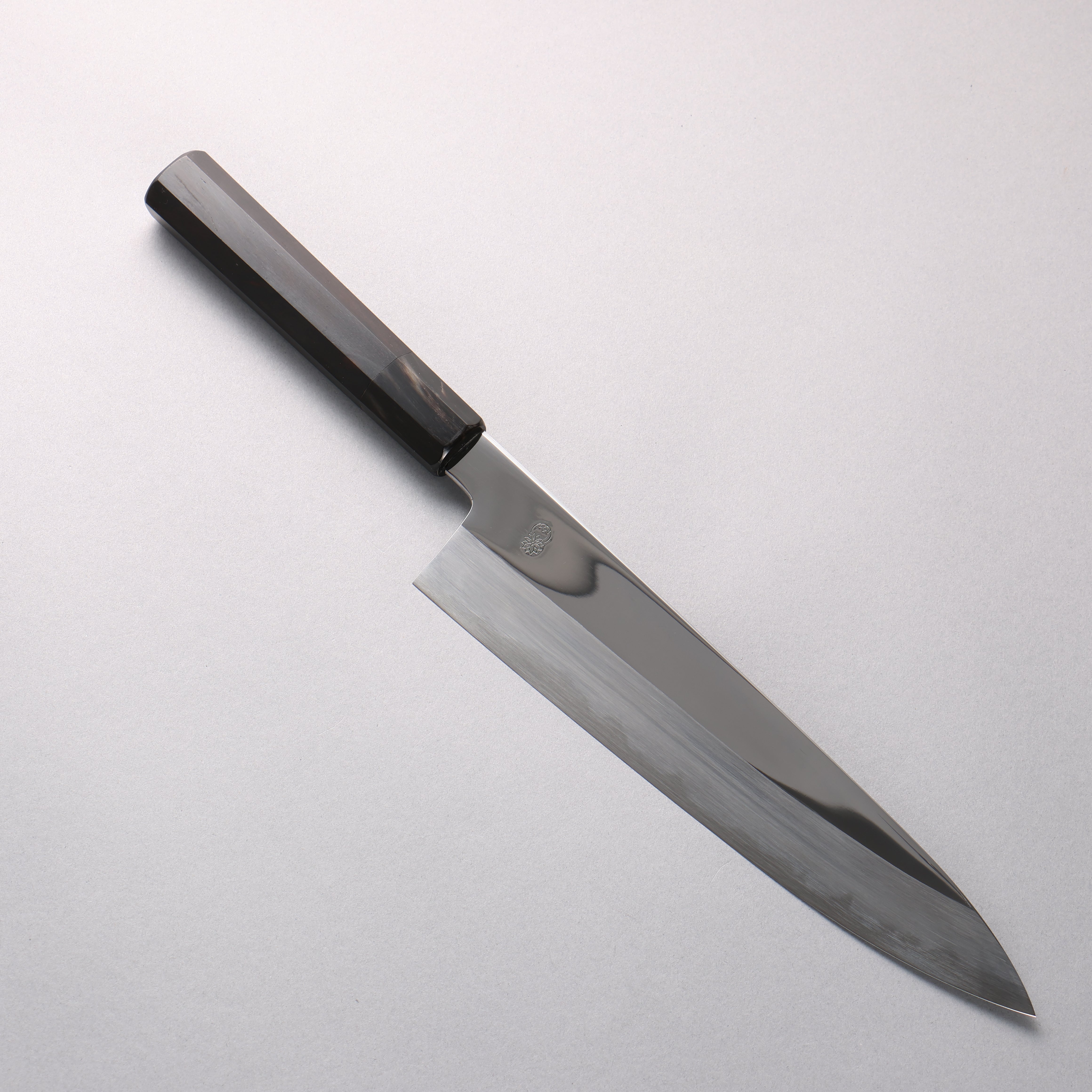 重陽 青鋼一號 鏡面處理 牛刀 240mm 黑檀 (口輪：黑水牛角) 握把 - 清助刃物
