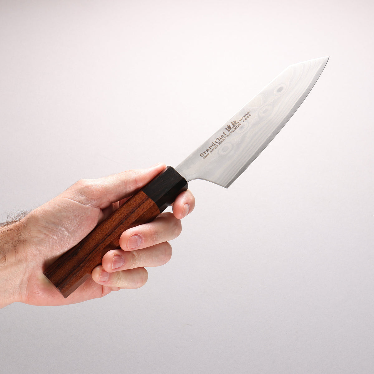 堺 孝行 大廚系列 波紋 Böhler SP 鋼 45層大馬士革紋 劍型三德刀 160mm 紫檀木（口輪：黑合成木） 握把