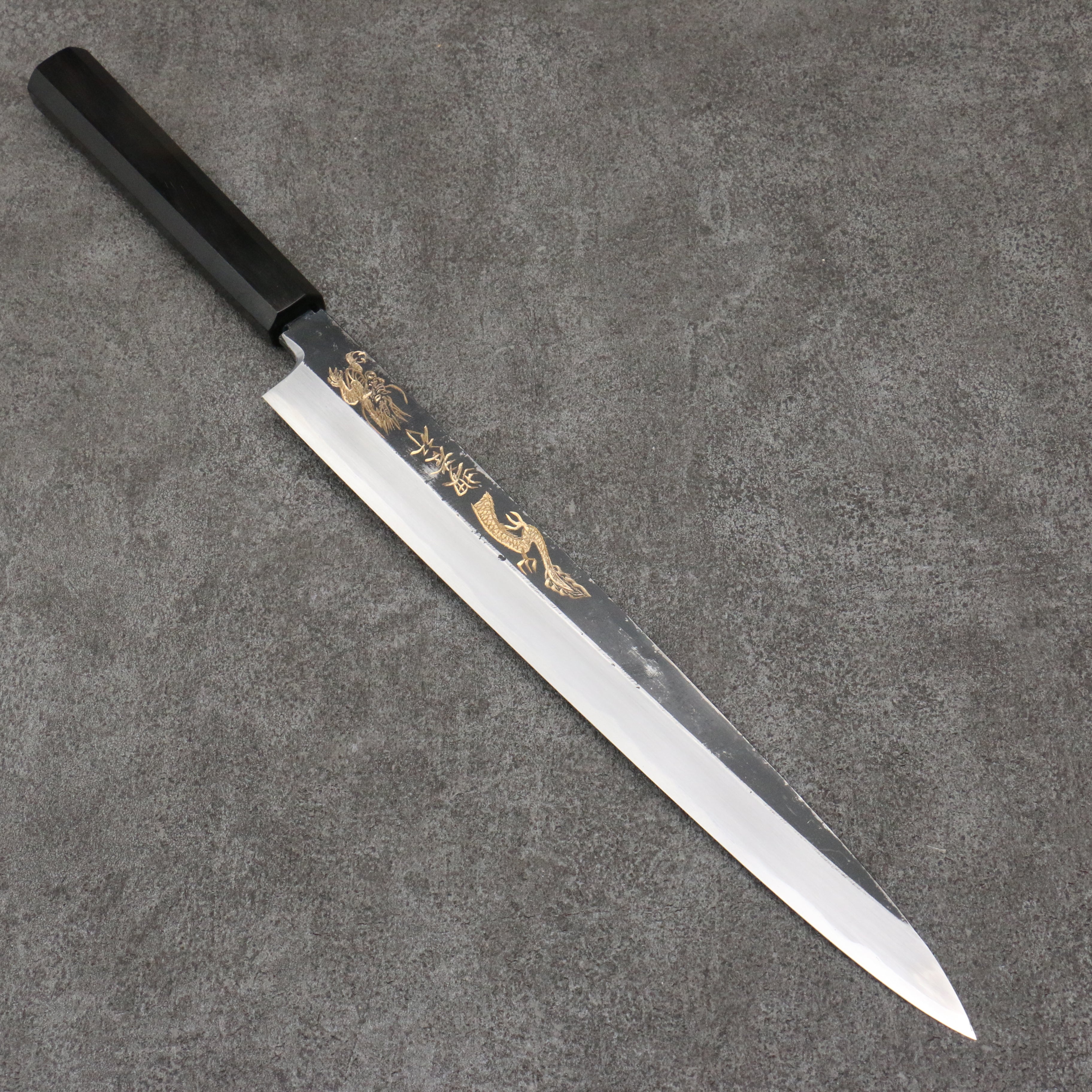 堺 孝行 窪田金雕刻 金龍 白鋼二號 黑打 柳刃 300mm 黑檀 握把 - 清助刃物