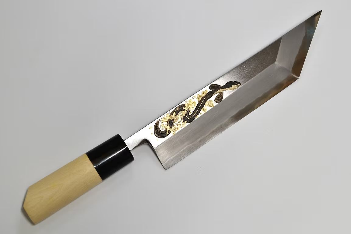 堺 孝行 窪田金屬飾雕刻 鰻魚 白鋼二號 霞研 鰻魚刀 210mm 木蘭（口輪：水牛角） 握把