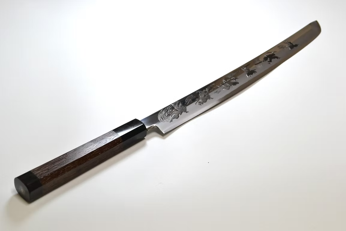堺 孝行 窪田金屬飾雕刻 武士道 銀三鋼 先丸柳刃 330mm 雞翅木（口輪：黒色水牛角） 握把