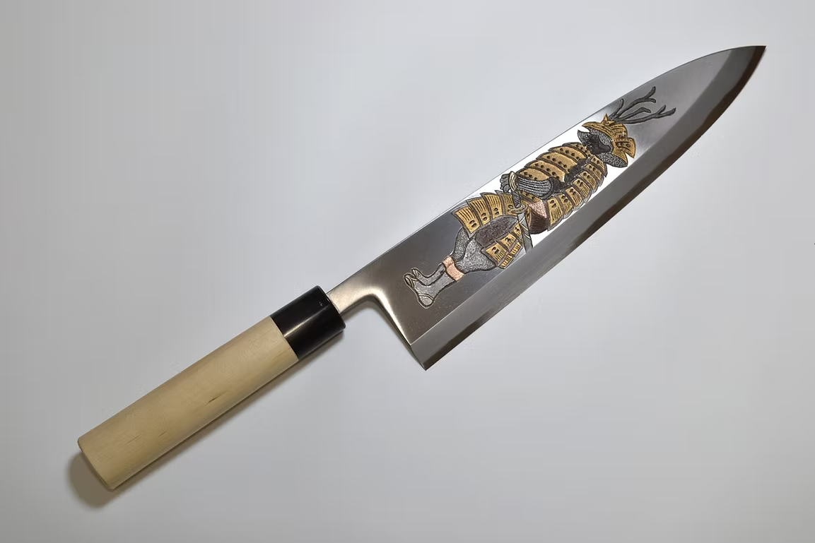 堺 孝行 窪田金屬飾雕刻 風林火山 白鋼 霞研 出刃 300mm 木蘭（口輪：水牛角） 握把