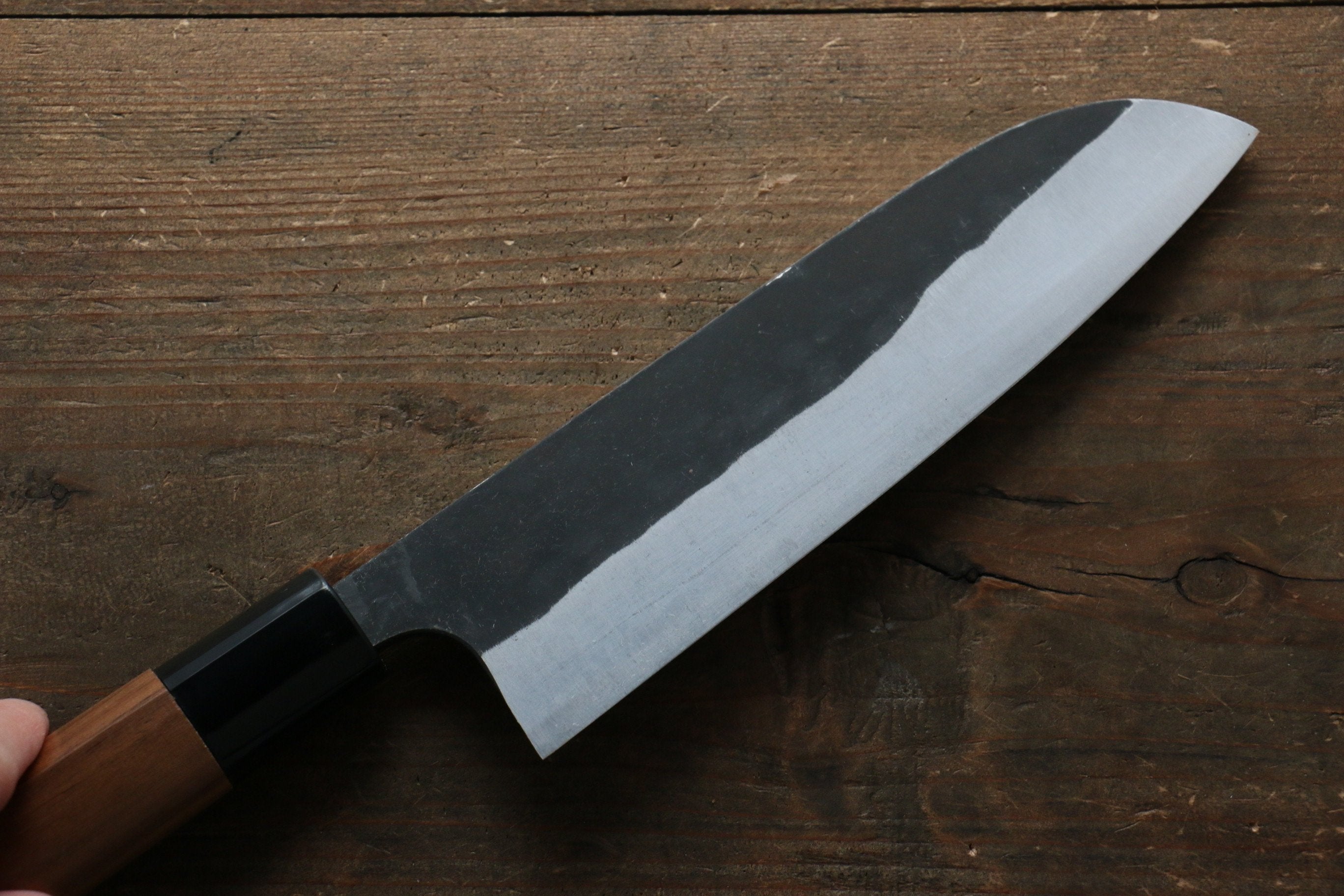 尾形 峻吾 白鋼二號 黑打 三德刀 165mm 核桃木 握把 - 清助刃物