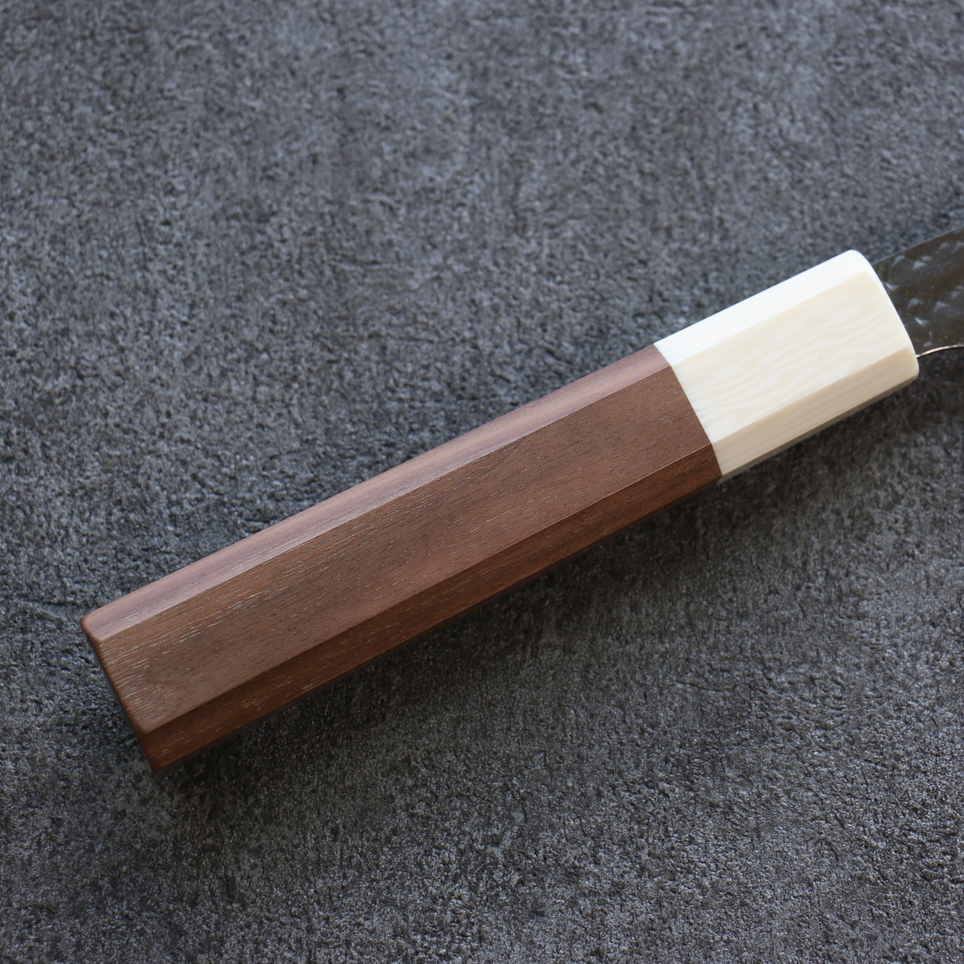 黑崎 優 閃光 銳 SG2 鎚目 牛刀  210mm 核桃木 握把 - 清助刃物