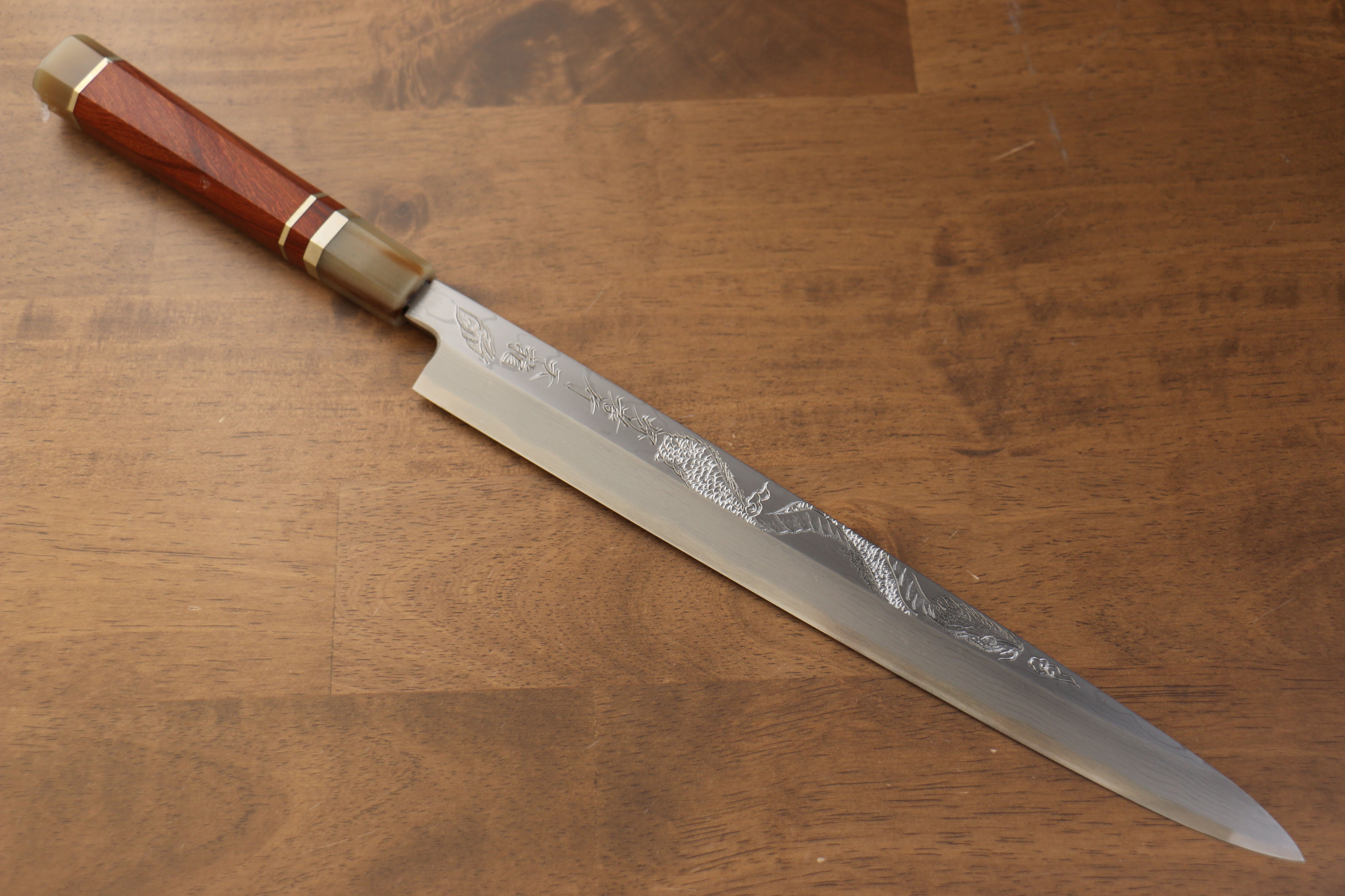 堺 孝行 天龍 Uzushio 渦潮 青鋼二號 刻有龍的圖樣 柳刃  300mm 紅黑檀 握把 附刀鞘 - 系列商品之7 - 清助刃物