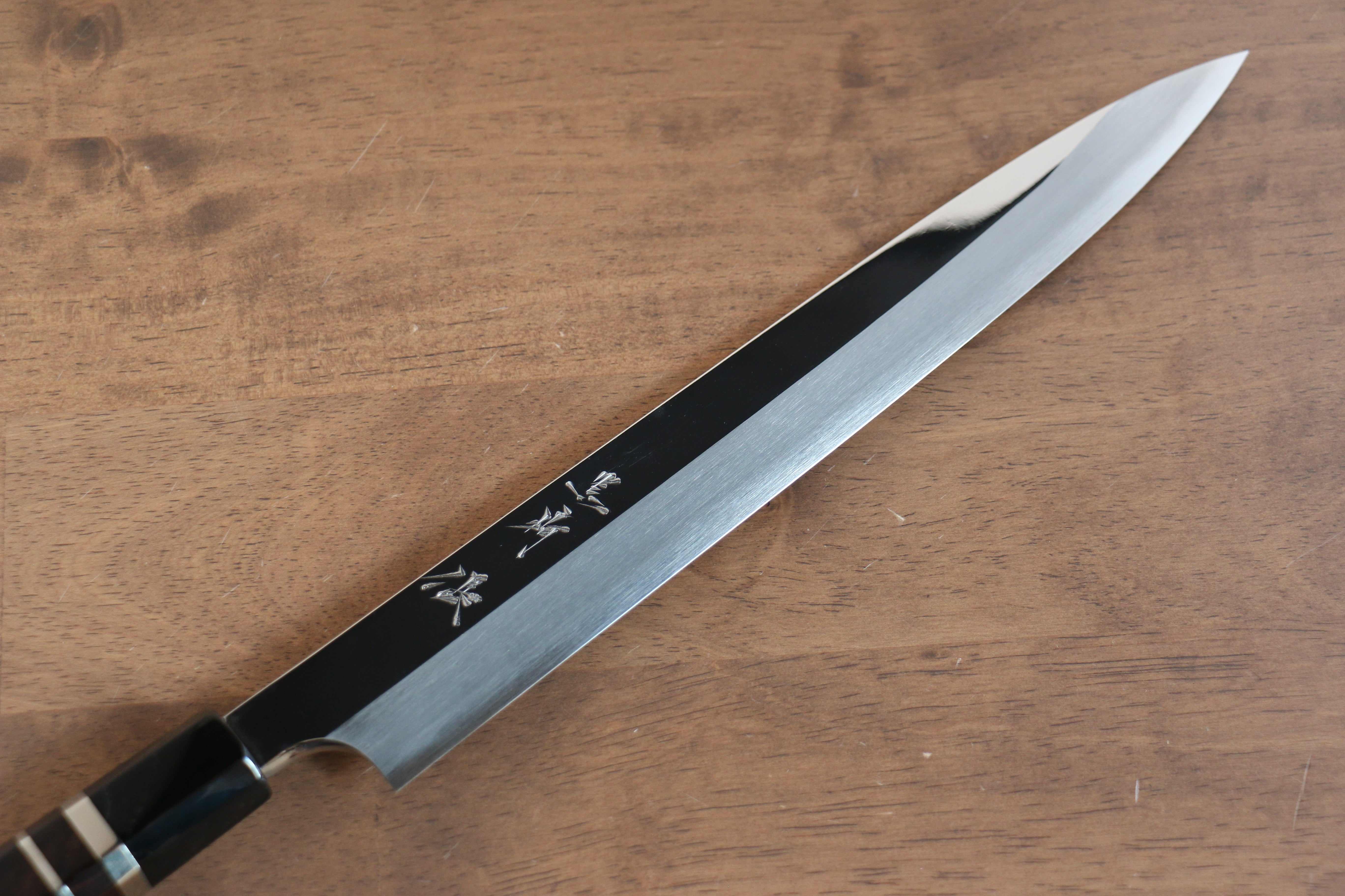 黑崎 優 青鋼二號 鏡面處理 柳刃  270mm 黑檀（兩側帶水牛環型設計） 握把 - 清助刃物