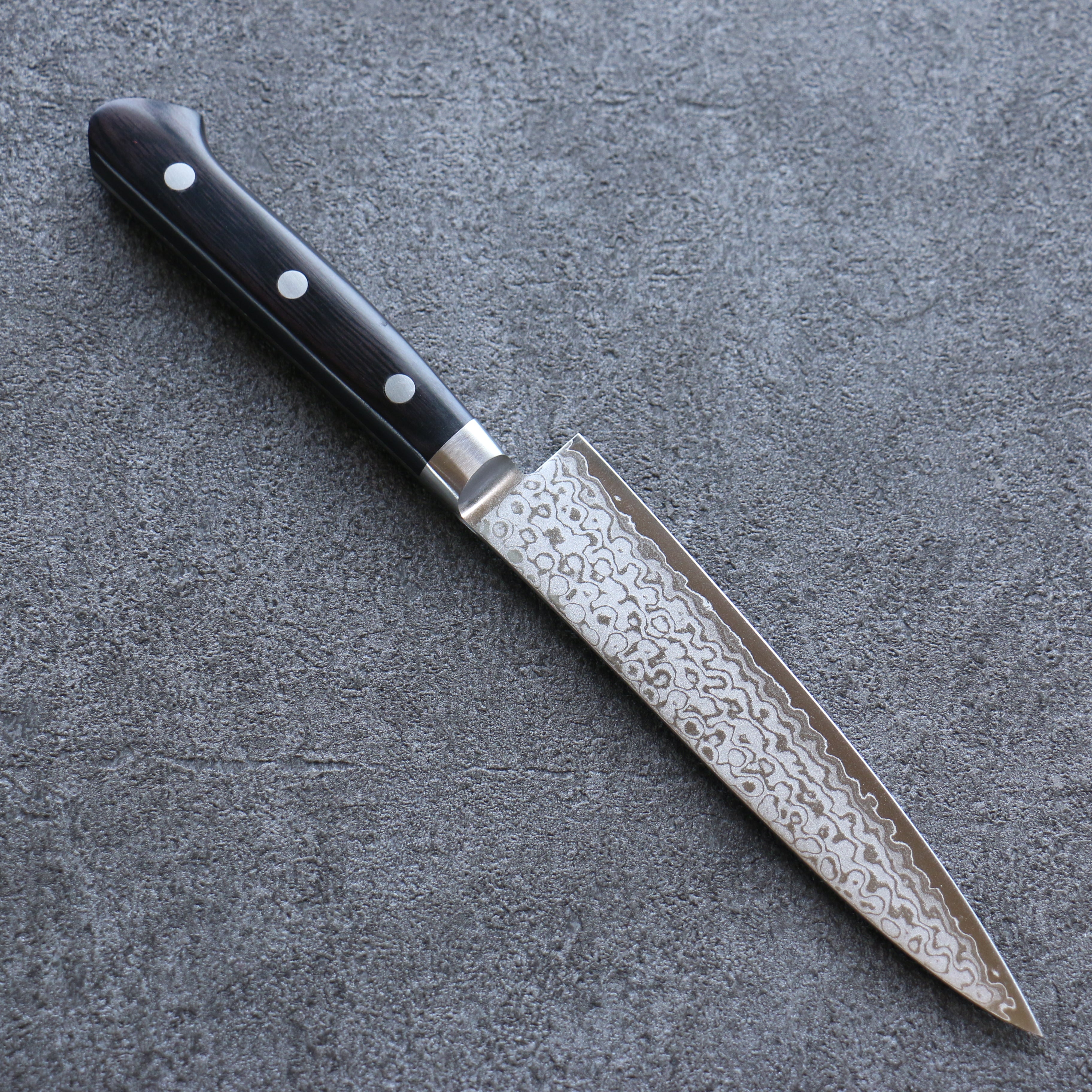 清助 VG10 8層大馬士革紋 打磨處理 多用途小刀  150mm 黑合成木 握把 - 清助刃物