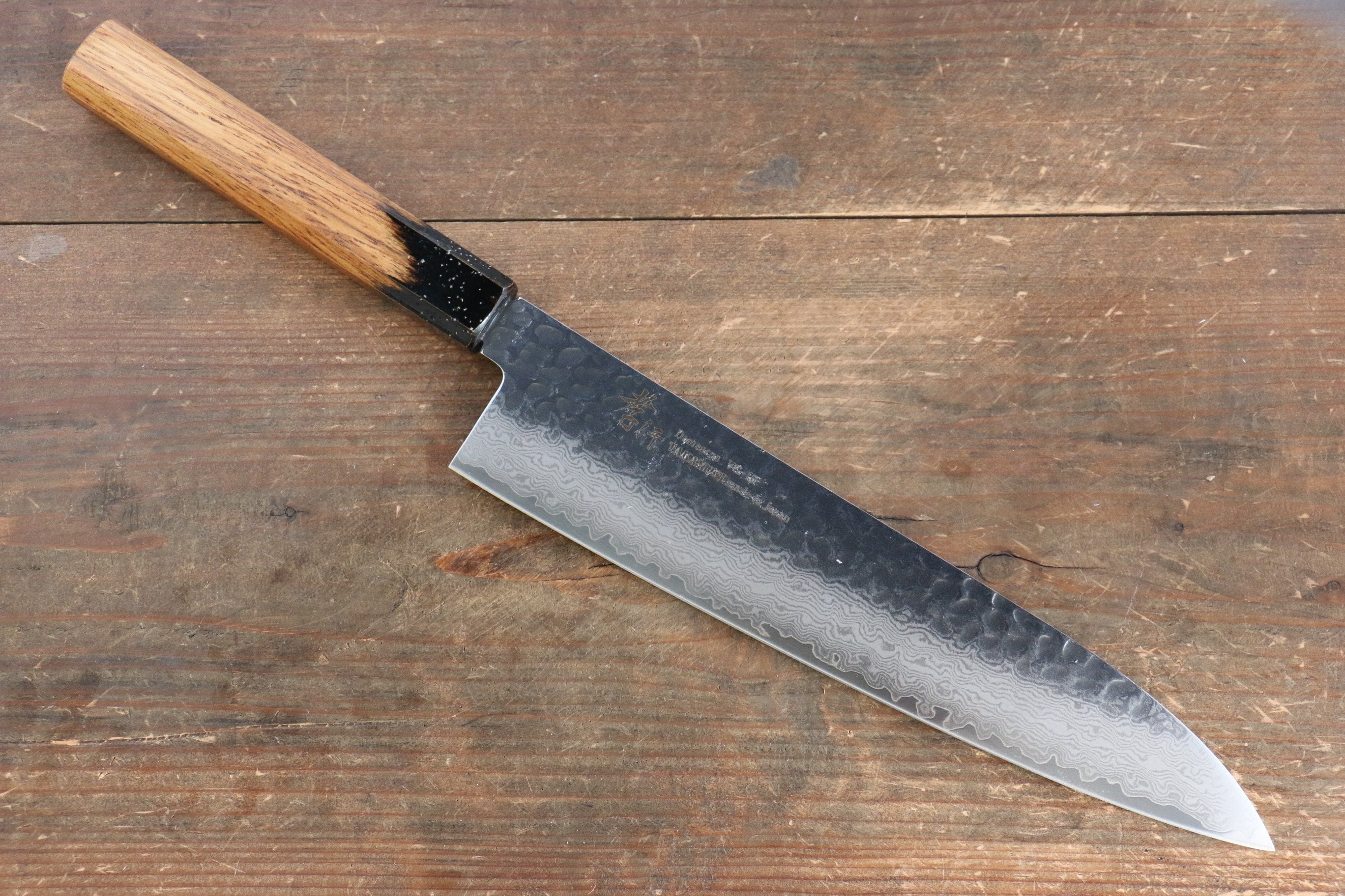堺 孝行 VG10 33層大馬士革紋 牛刀  240mm 櫟木漆塗（黑伸）握把 - 清助刃物