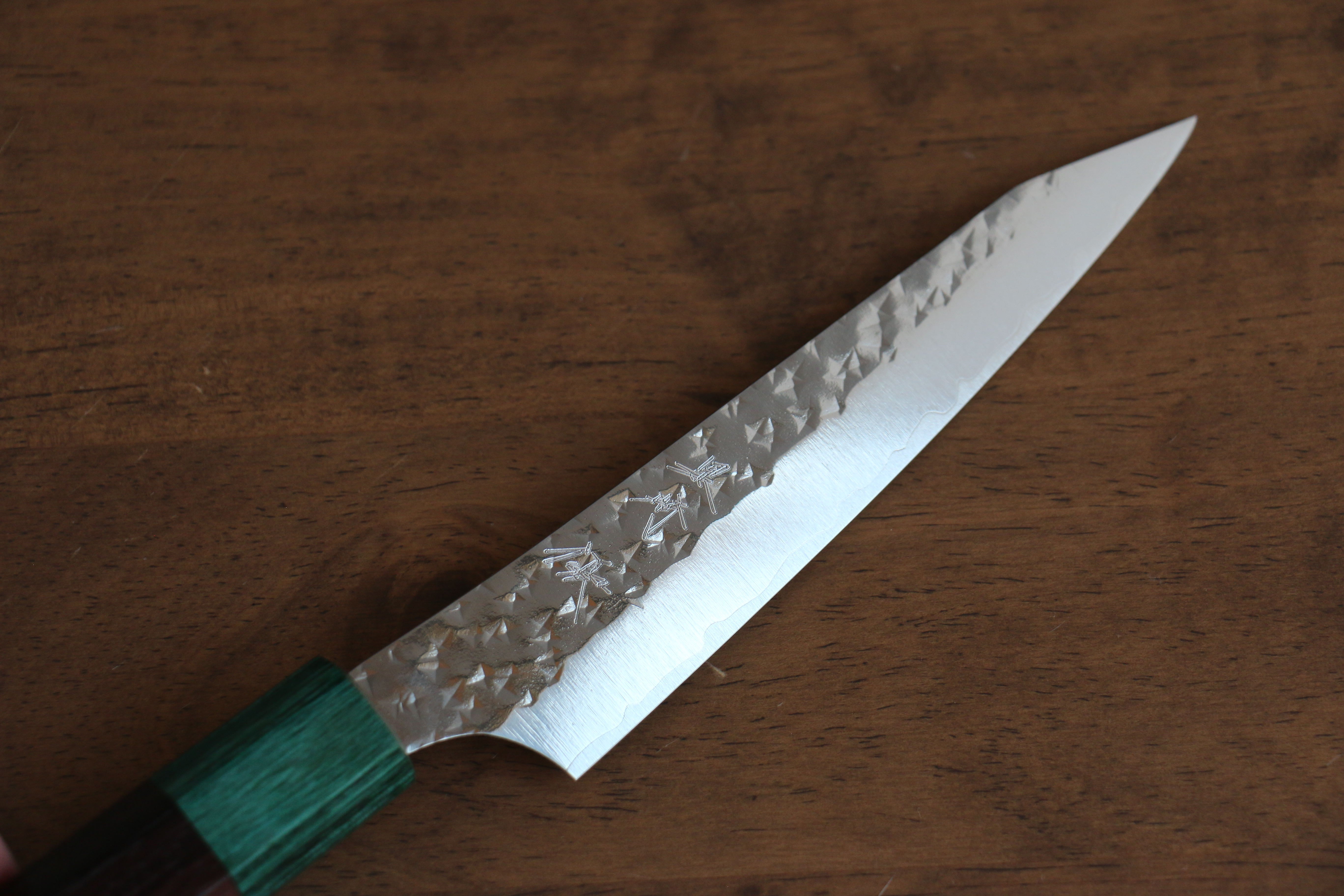黑崎 優 閃光 銳 SG2 鎚目 多用途小刀  130mm 紫檀木（口輪：綠合成木） 握把 - 清助刃物
