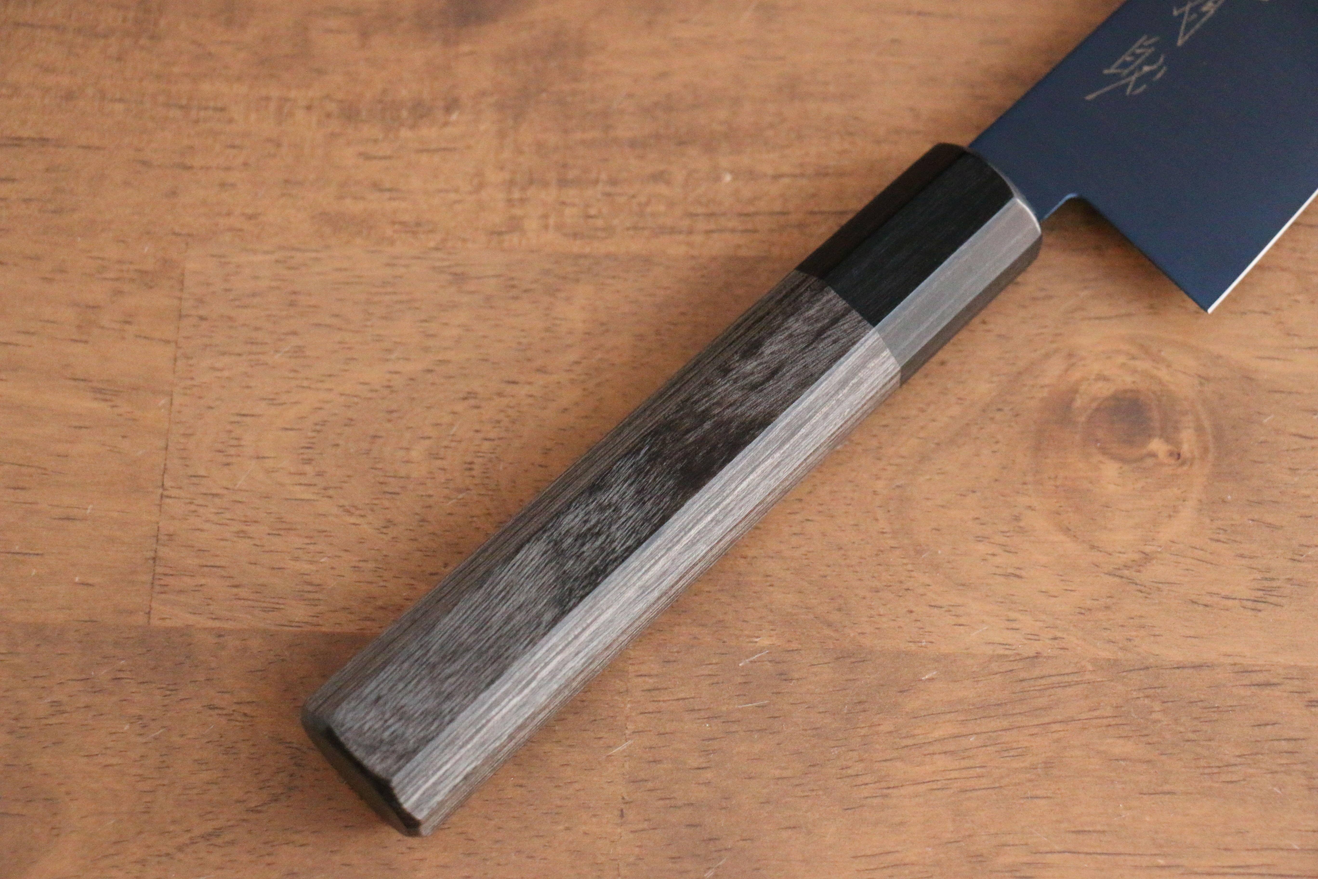 清助 SK-85鋼 離子鍍 切付三德刀  180mm 灰色合成木 握把 - 清助刃物
