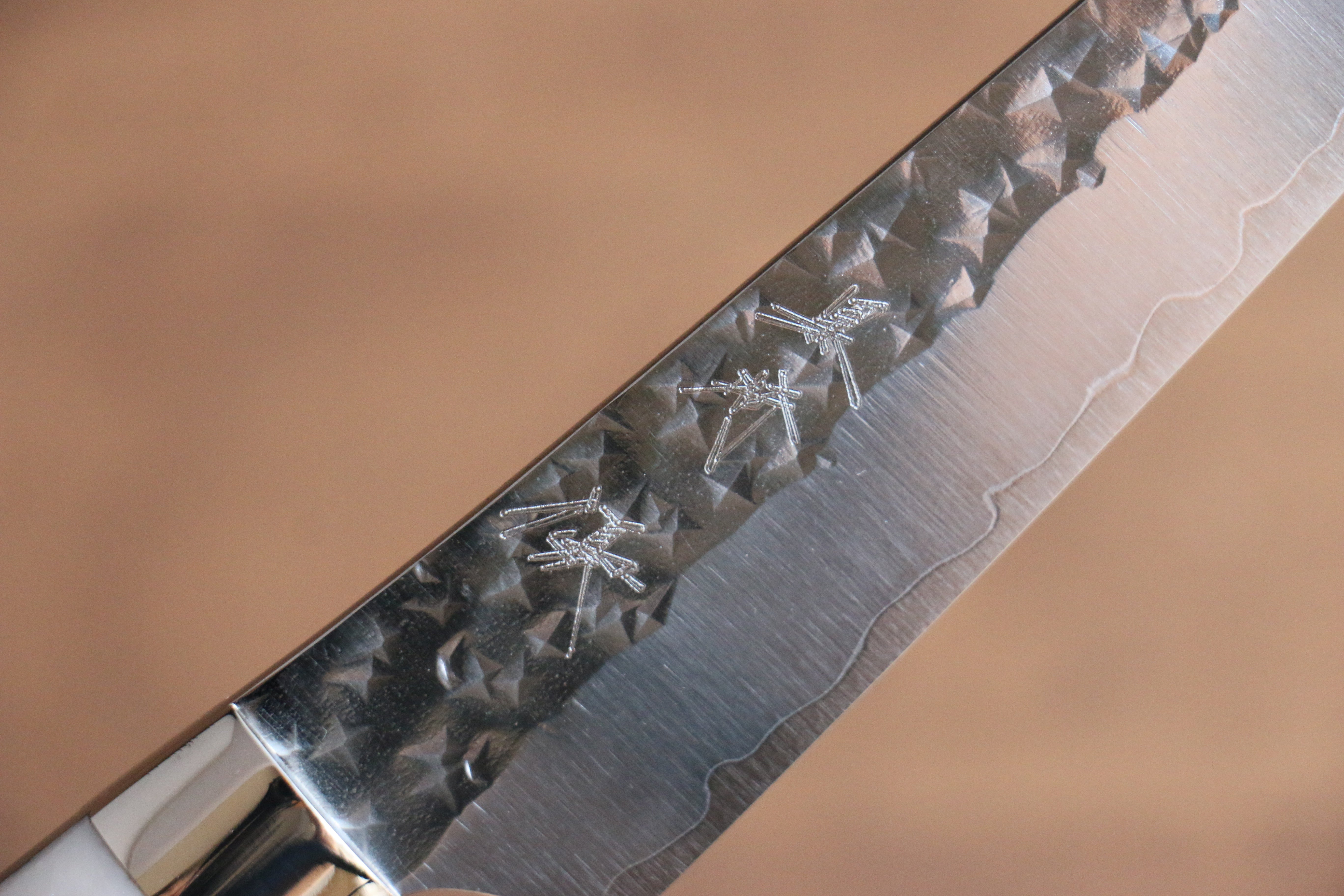 黑崎 優 閃光 銳 SG2 鎚目 多用途小刀  130mm 白壓克力 握把 - 清助刃物