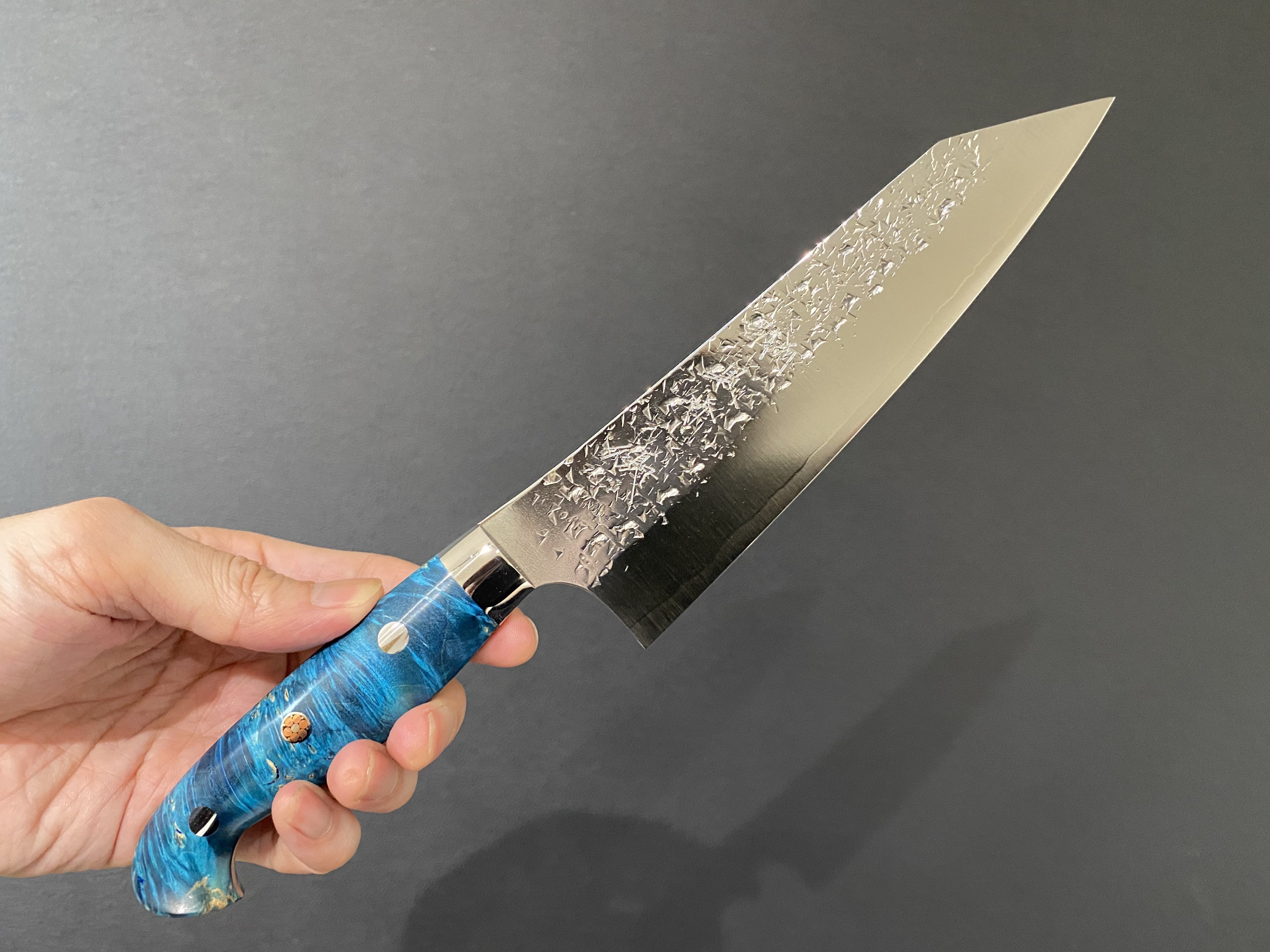 黑崎 優 雫 SG2 鎚目 三德刀  165mm 穩定木握把 - 清助刃物